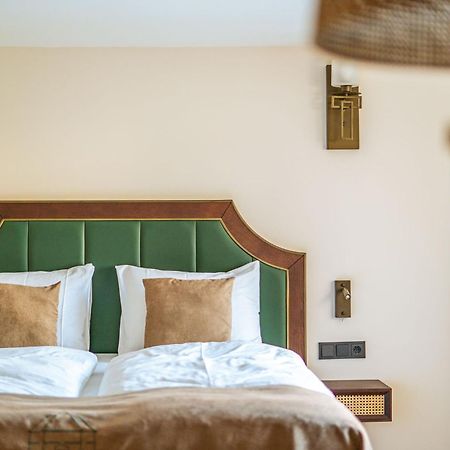 Hotel Ratsmuehle Lueneburg Bagian luar foto
