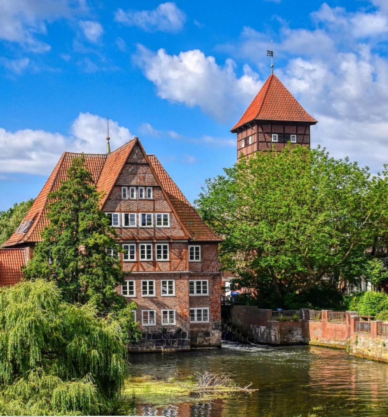 Hotel Ratsmuehle Lueneburg Bagian luar foto